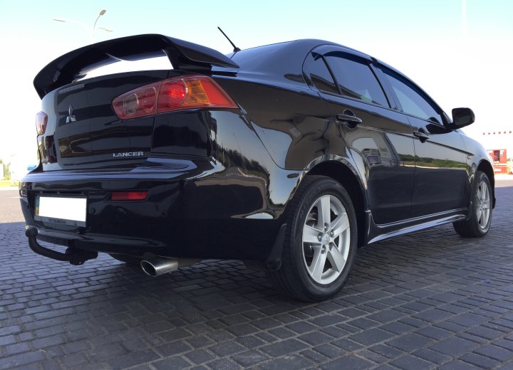 MITSUBISHI LANCER X